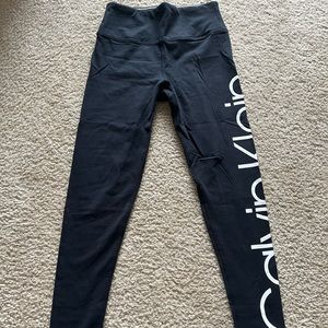 Small, Calvin Klein leggings. Ankle length.